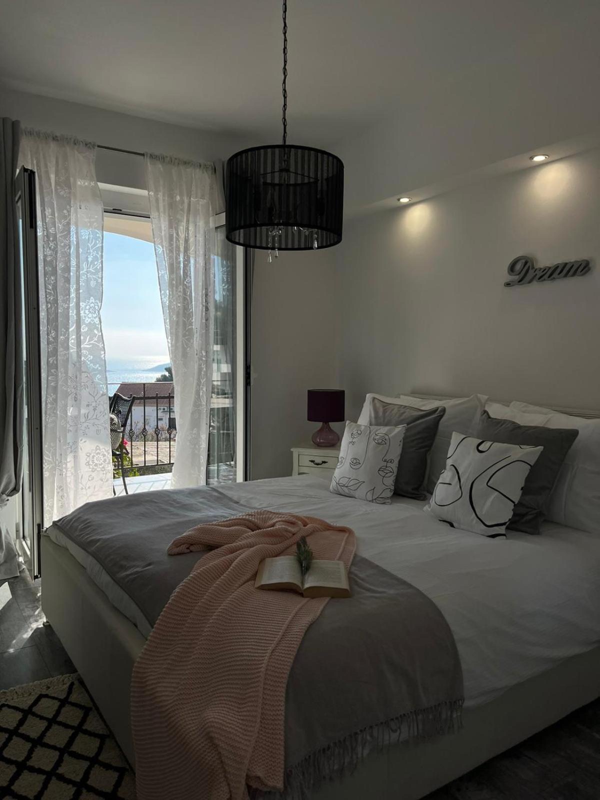 Apartments Tino Hvar Town Exterior photo