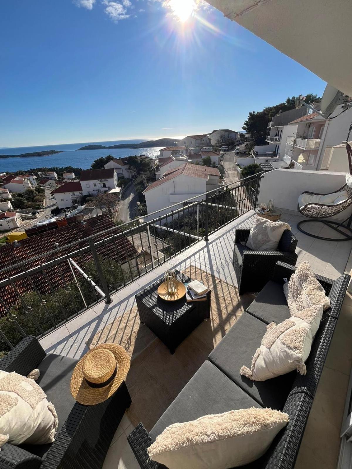Apartments Tino Hvar Town Exterior photo